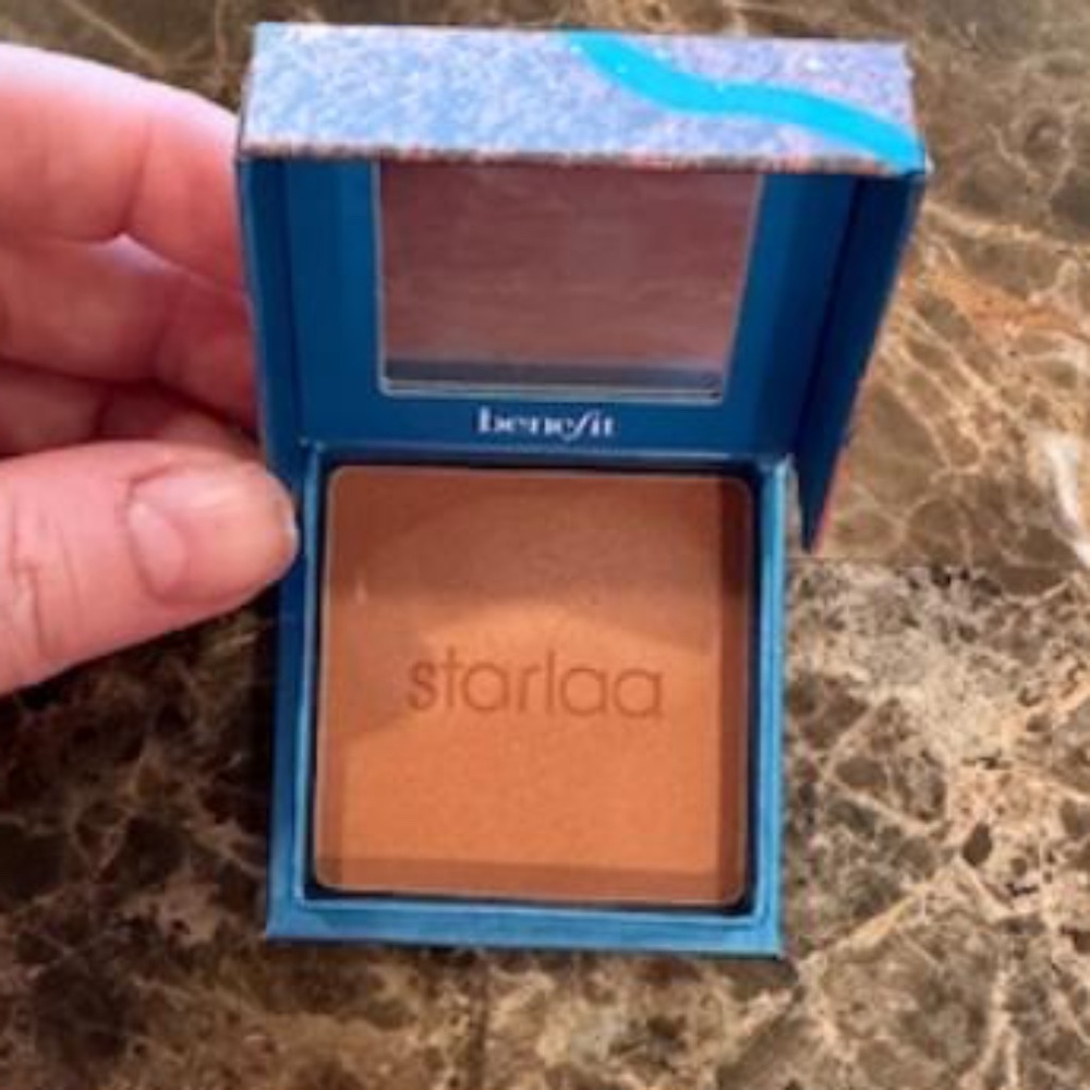 Benefit Cosmetics Blush in Starlaa